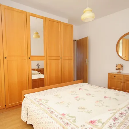 Appartamento With Parking Space Rabac, Labin - 2340 *