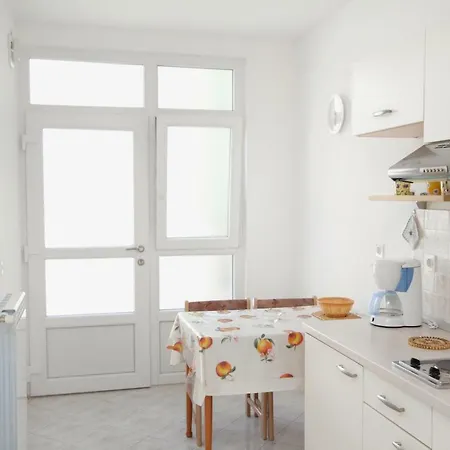 Appartamento With Parking Space Rabac, Labin - 2340 Rabac