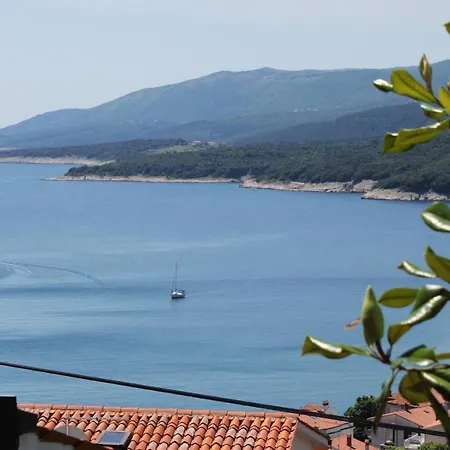 With Parking Space Rabac, Labin - 2340 شقة