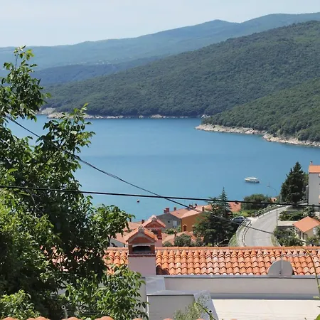 Διαμέρισμα With A Parking Space Rabac, Labin - 2340