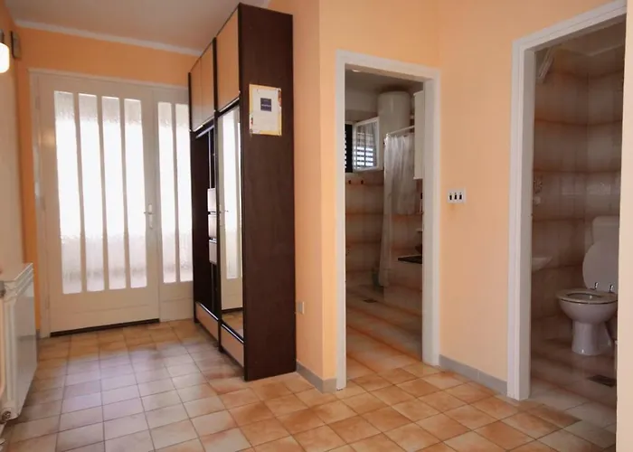 With Parking Space Rabac, Labin - 2340 Lejlighed